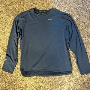 Nike Running Wind Breaker Dri-Fit - XXL but FITS LIKE AN XL